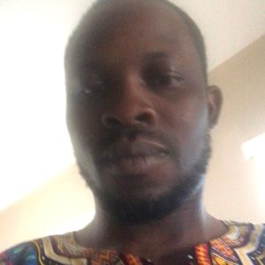 Meet your Posher, Uyi